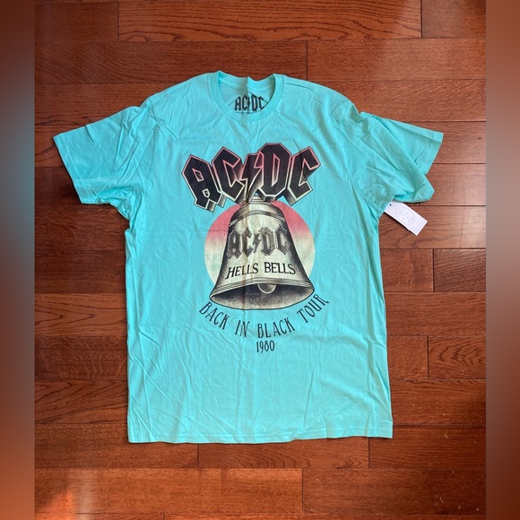 AC/DC Back in Black Tour Mint Tee - Large - Picture 2 of 5